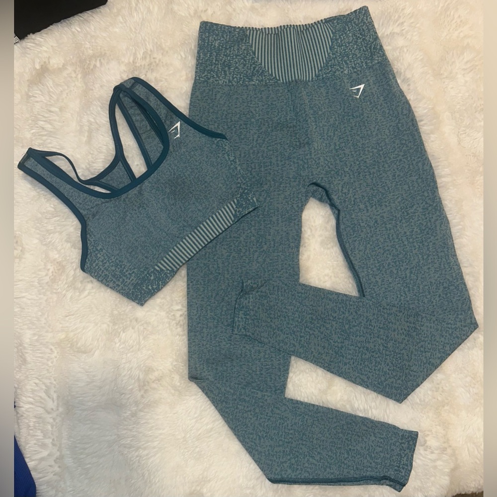 Gymshark Blue Sports Bra/ Leggings Set